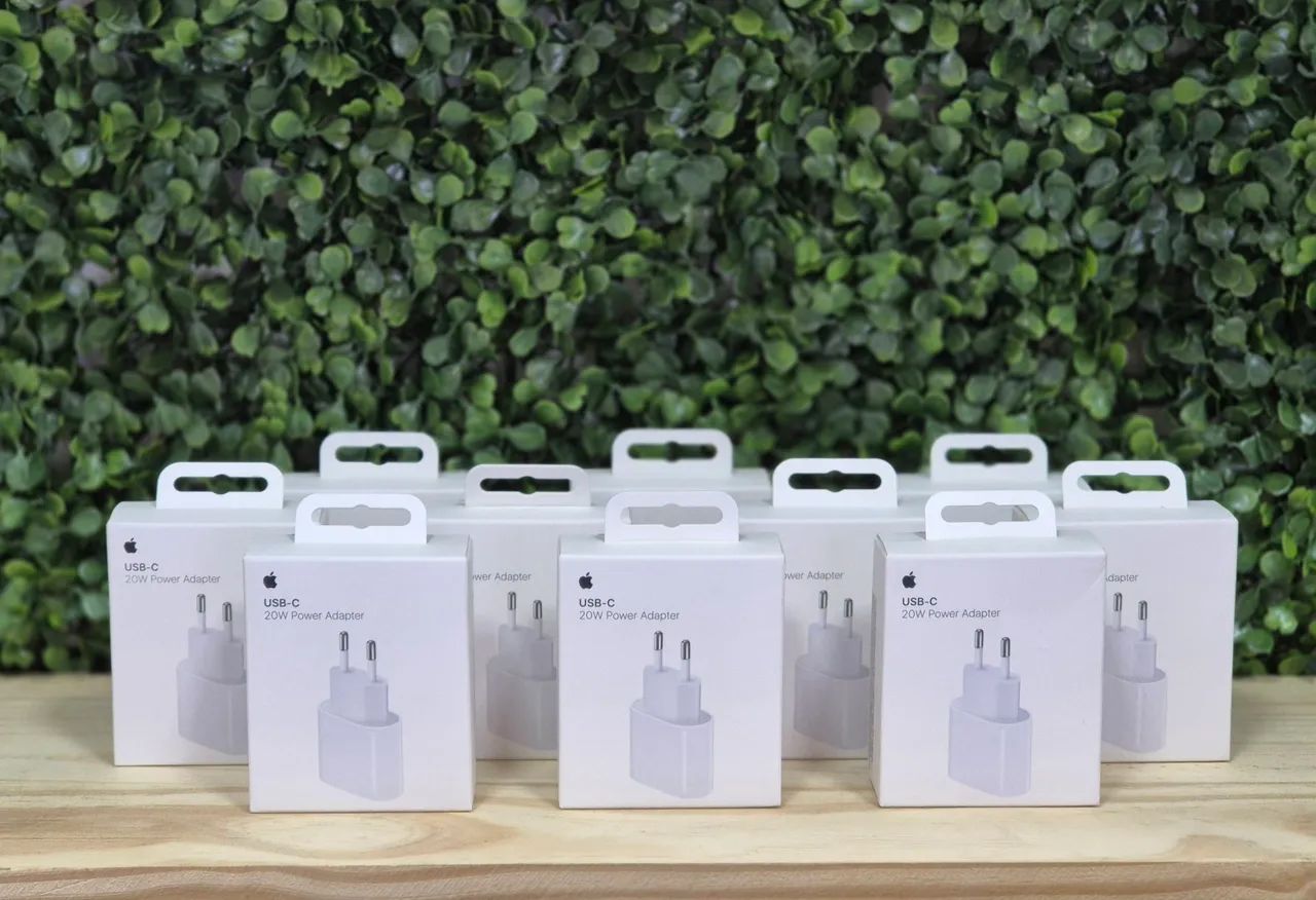 Fonte Apple USB-C 20W, LACRADA e Original.
