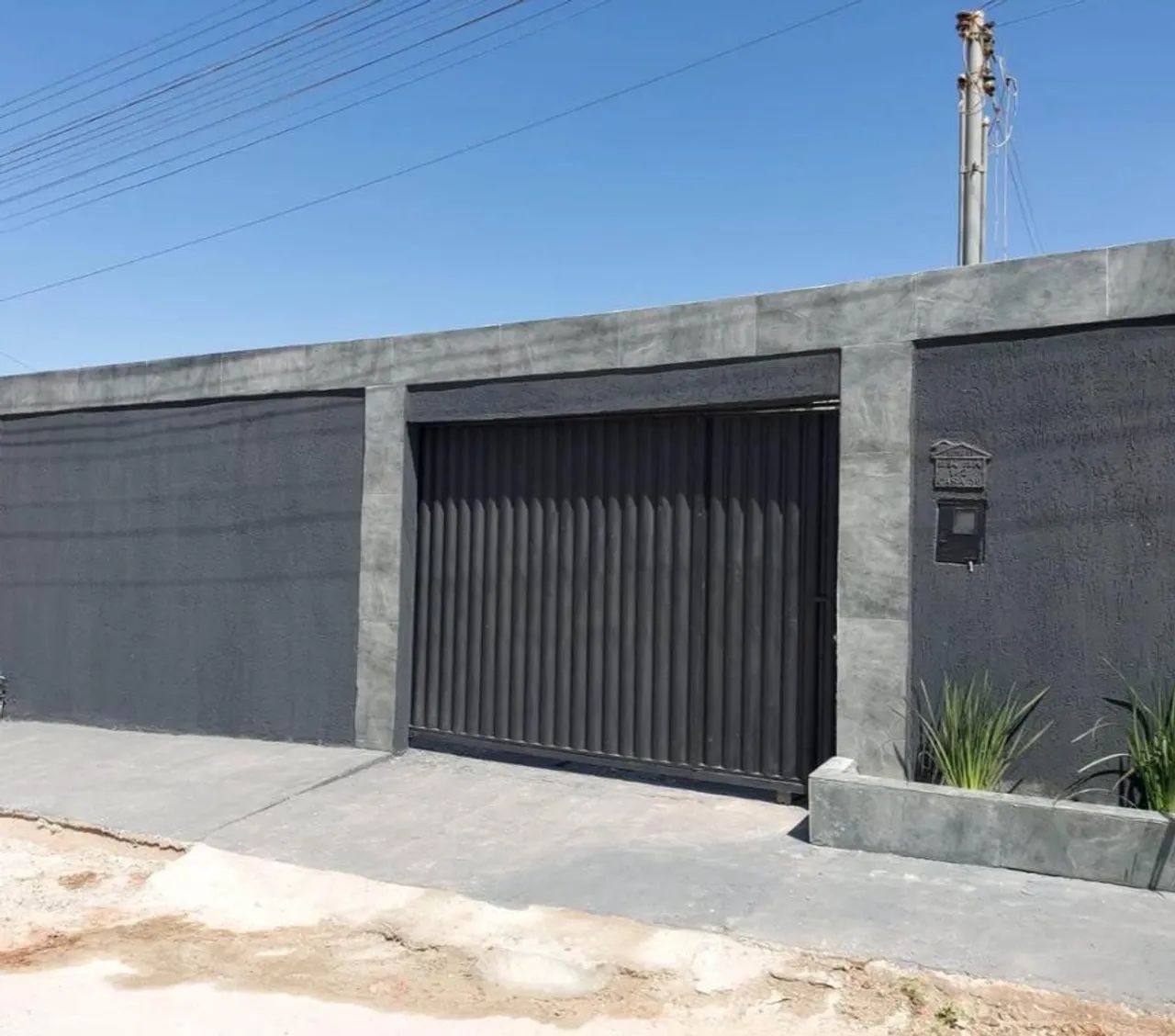 - Casa no São Francisco 