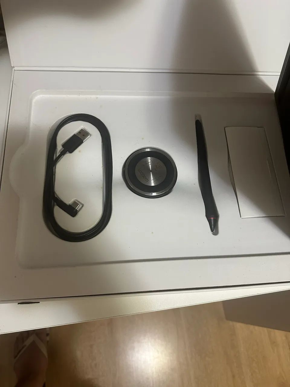 Mesa Digitalizadora Wacom Intuos Pro M Pth-660 - Foto 4