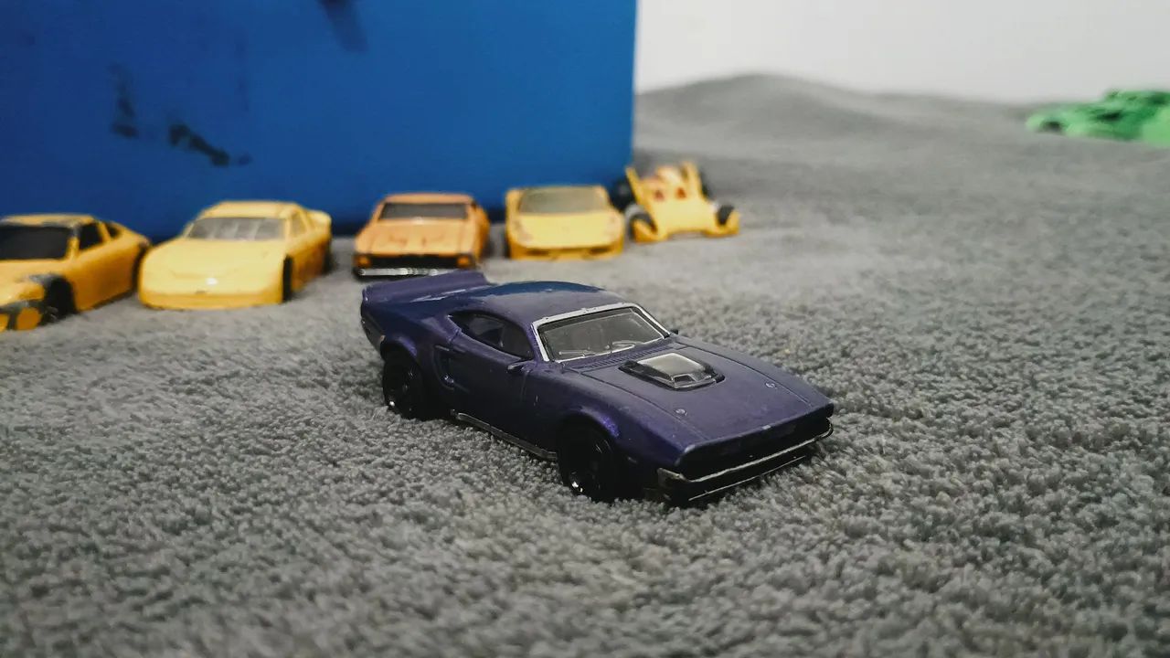 Hot Wheels M51 Purple !!!