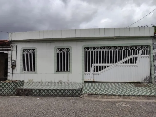Casa 3 quartos no Cj Jardim Maguari Alameda 27