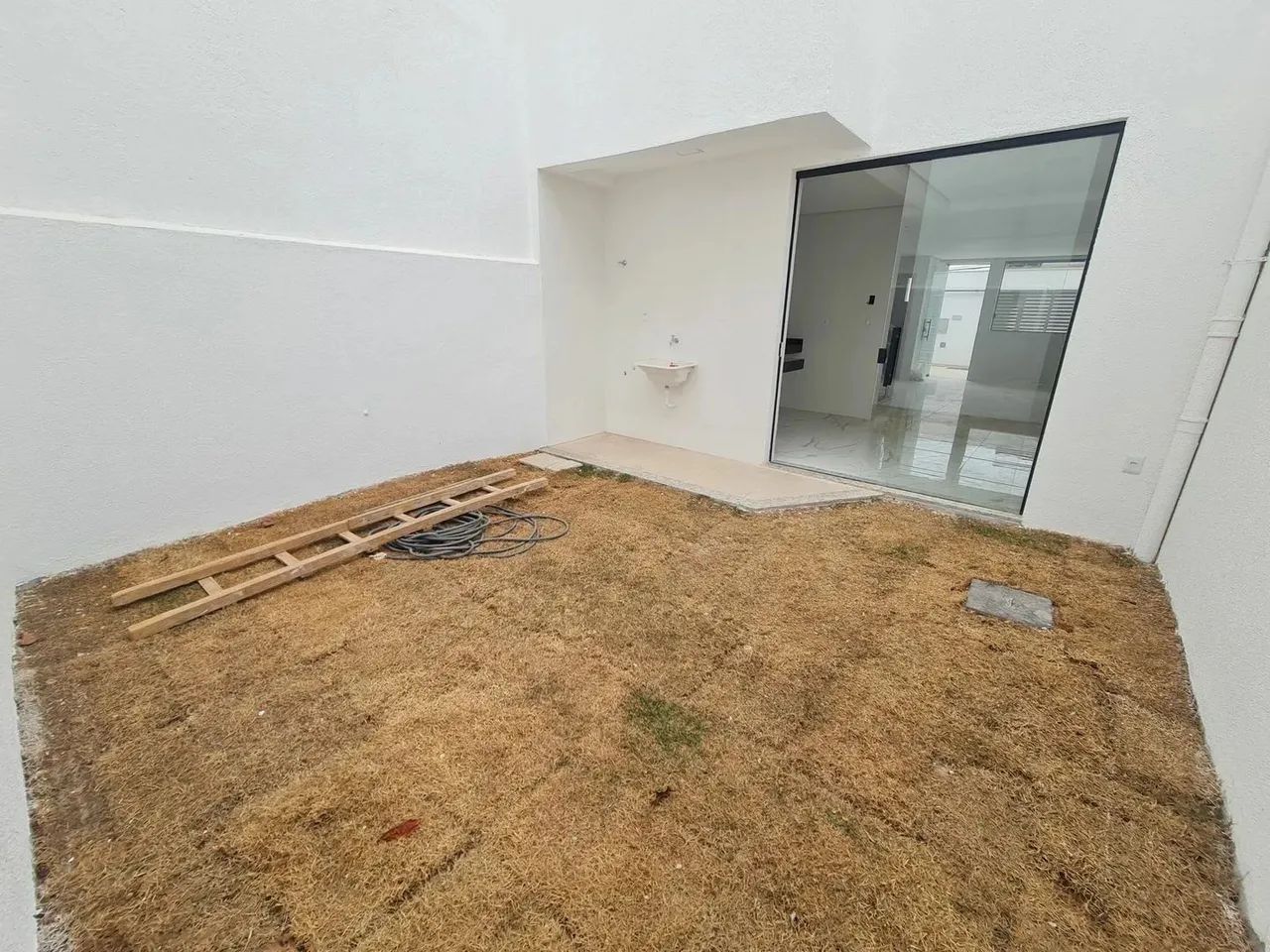 Casa em Rua Passos Ferreira - Santa Rosa - Belo Horizonte/MG - Foto 2