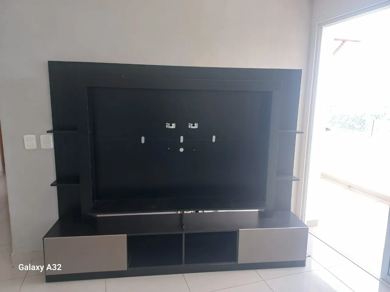 Rack para televisão valor 800 reais 