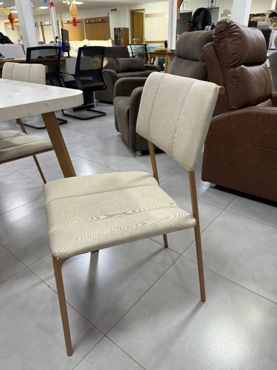 Mesa de 4 cadeiras  - Foto 3