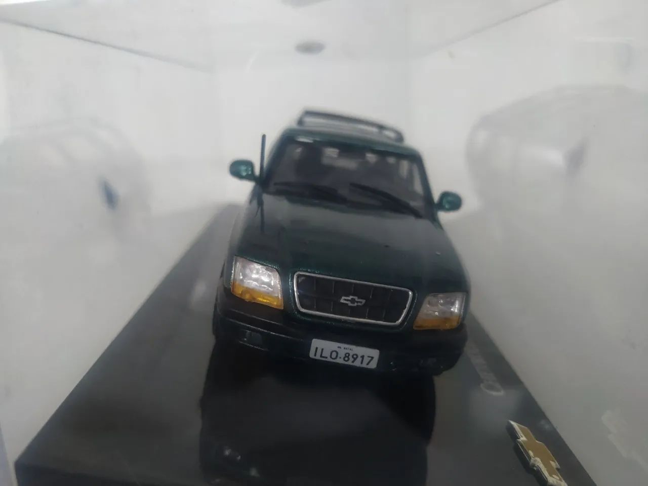 Miniatura Chevrolet Blazer 2002 1/43 - Foto 2