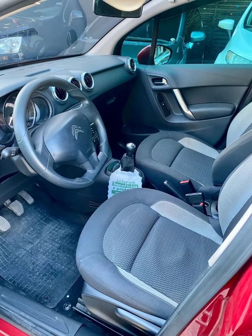 VENDO CITROEN C3 2016 , PEQUENA ENTRADA+ R$562,31 FIXAS !!!  - Foto 2