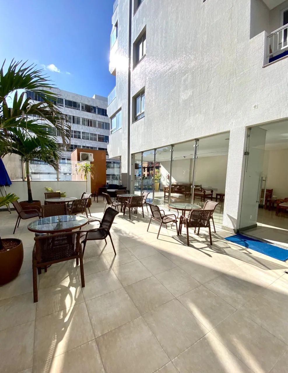 Pituba Orla 1/4 Mobiliado Varandão Goumert Vista Mar Cinematográfica  - Foto 4