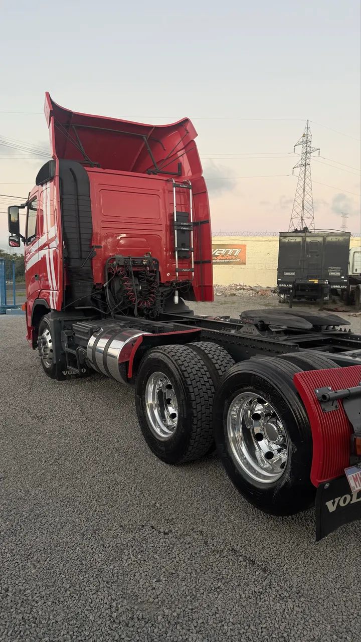 Volvo fh 400 6x2 2007 impecável  - Foto 4