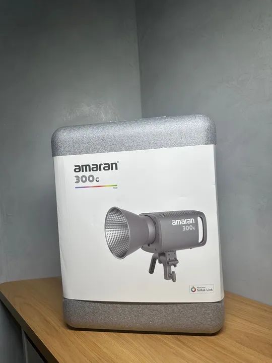 Amaran 300c - Iluminação para Filmagem e Fotografia - Foto 2