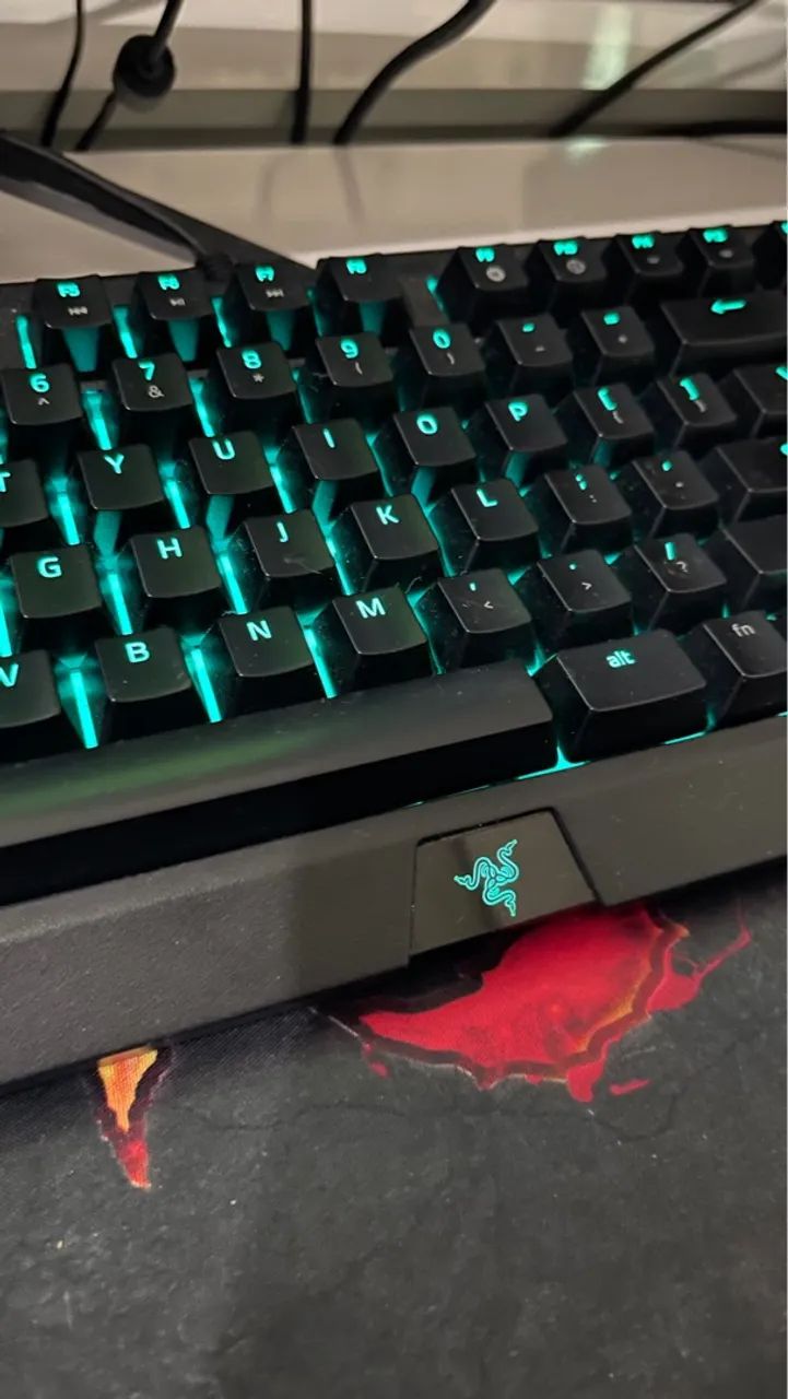 Teclado Mecânico Gamer Razer BlackWidow V2