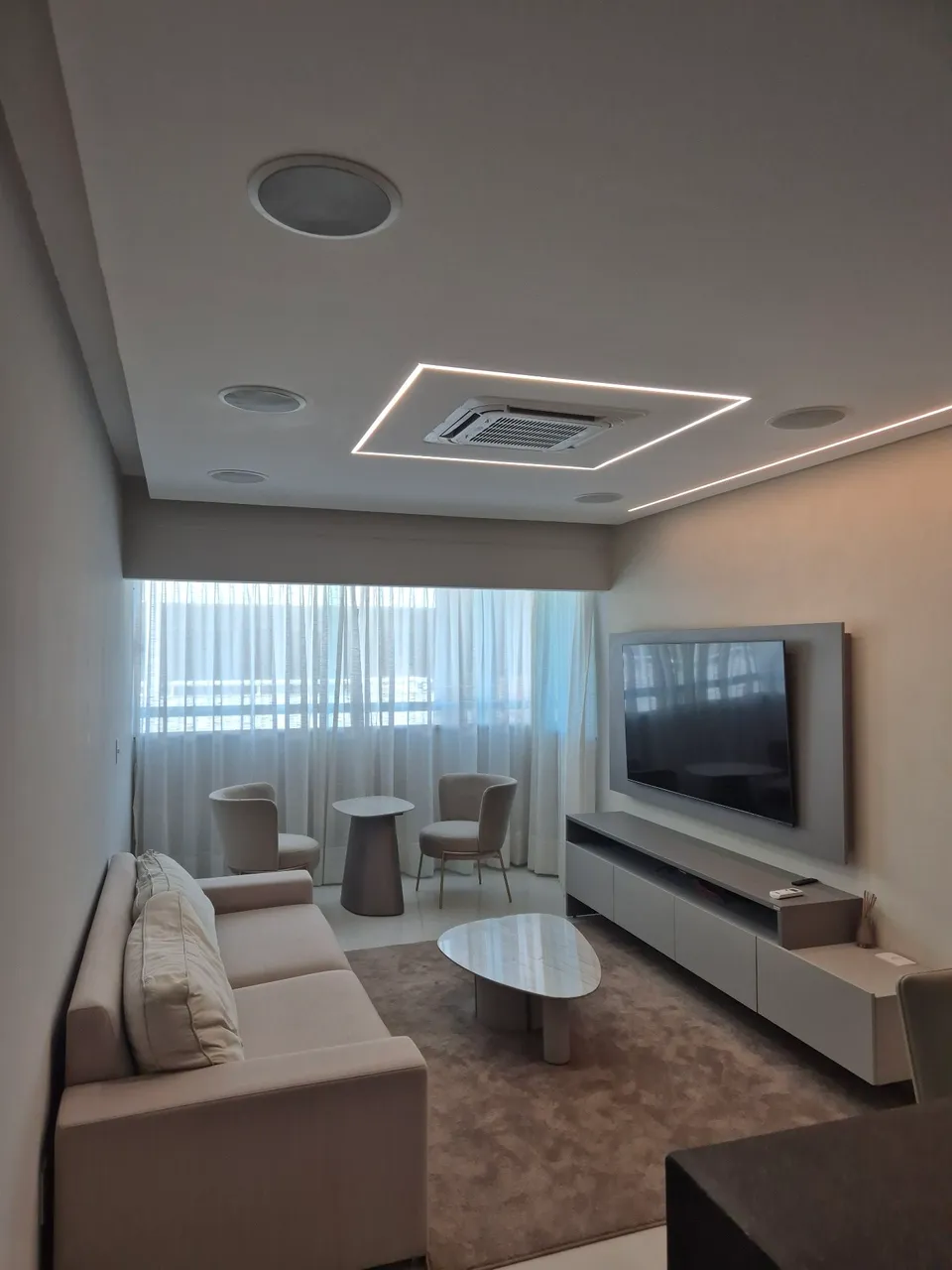 Alugo apartamento Ed.Humberto Campos