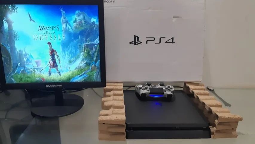 PS4 Slim HD 1000 Gigas " 1 TB " + Jogos Digitais + Cabos e controle. - Foto 4