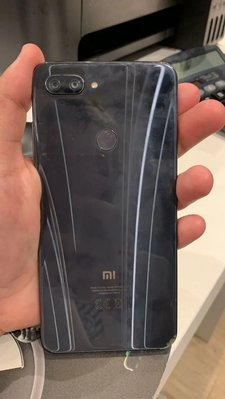 MI 8 LITE