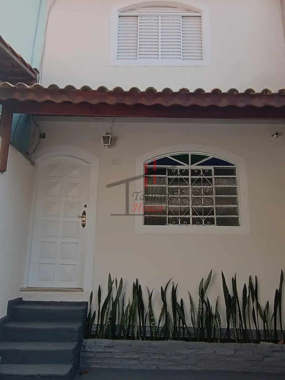 Casa para locação Metrô Guilhermina Esperança