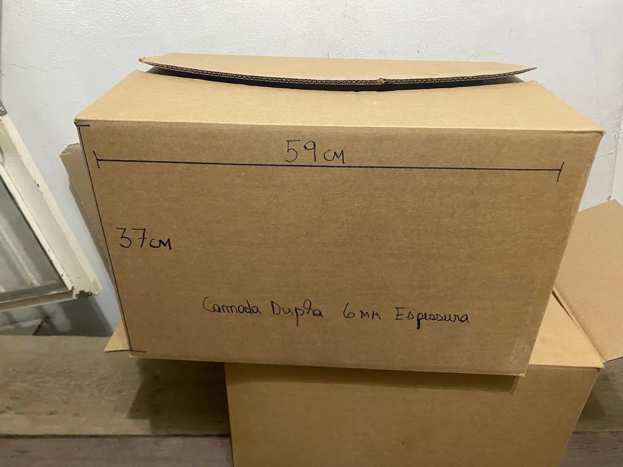 Caixa papelão Grande Muito reforçada 38x59x37 Altura  - Foto 3