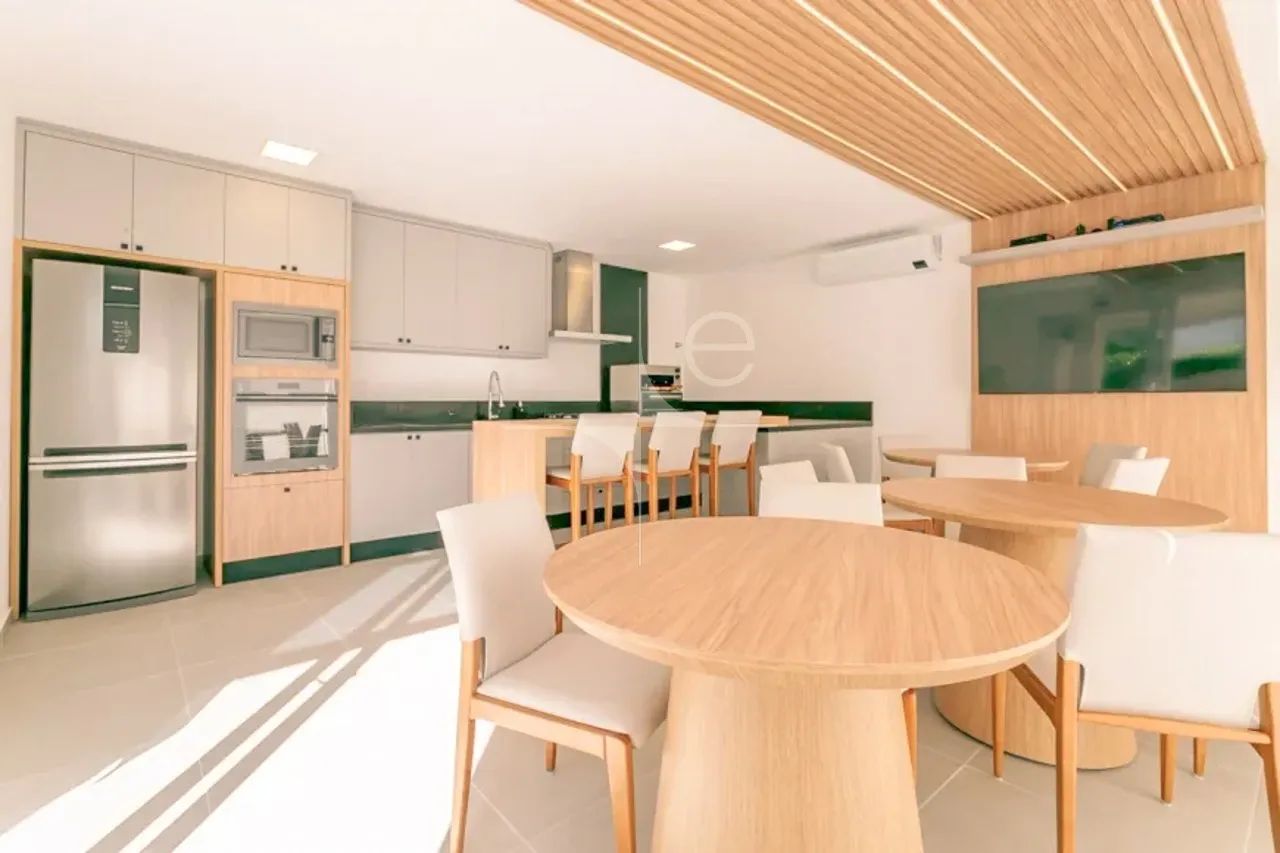 Apartamento 2 quartos no bairro Itacorubi, Florianópolis