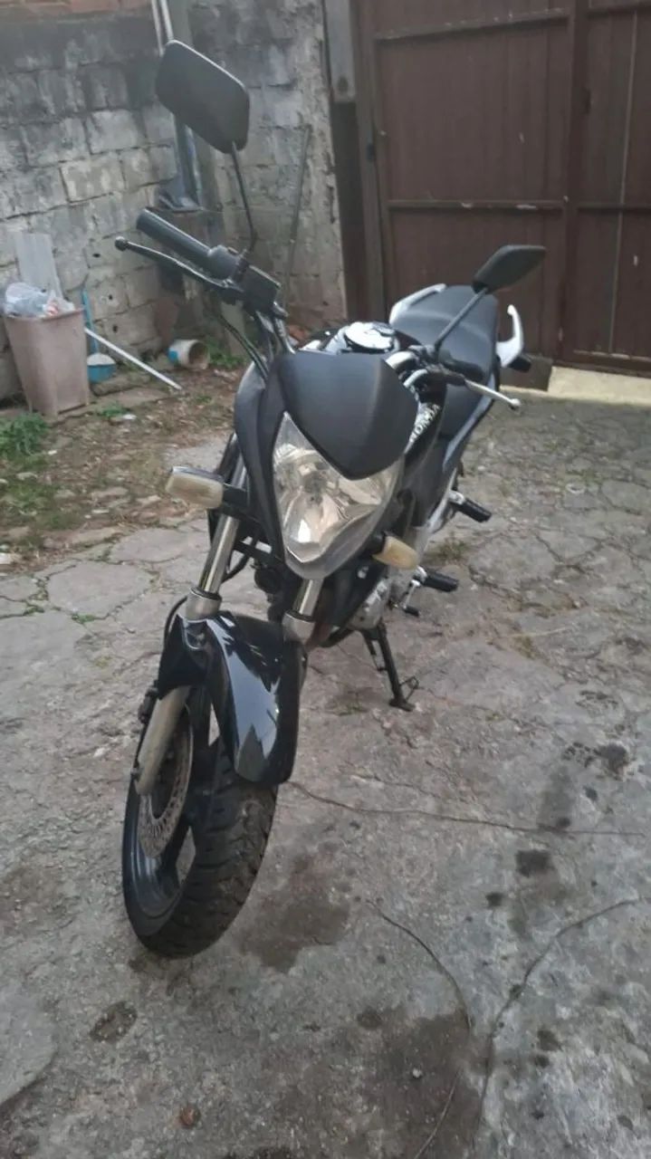CB-300 - Foto 2