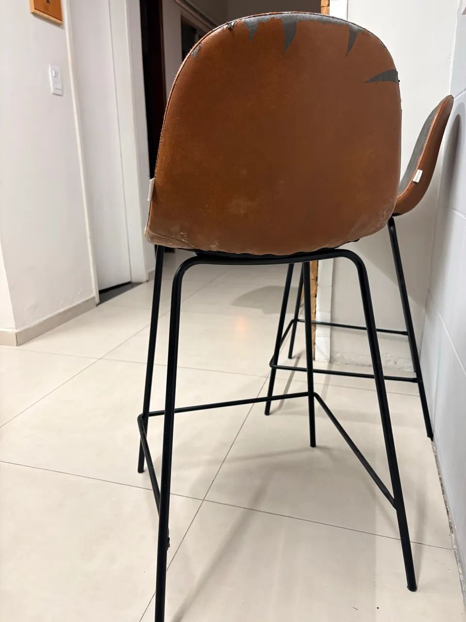 Cadeiras/Banquetas Tok Stok - Foto 4