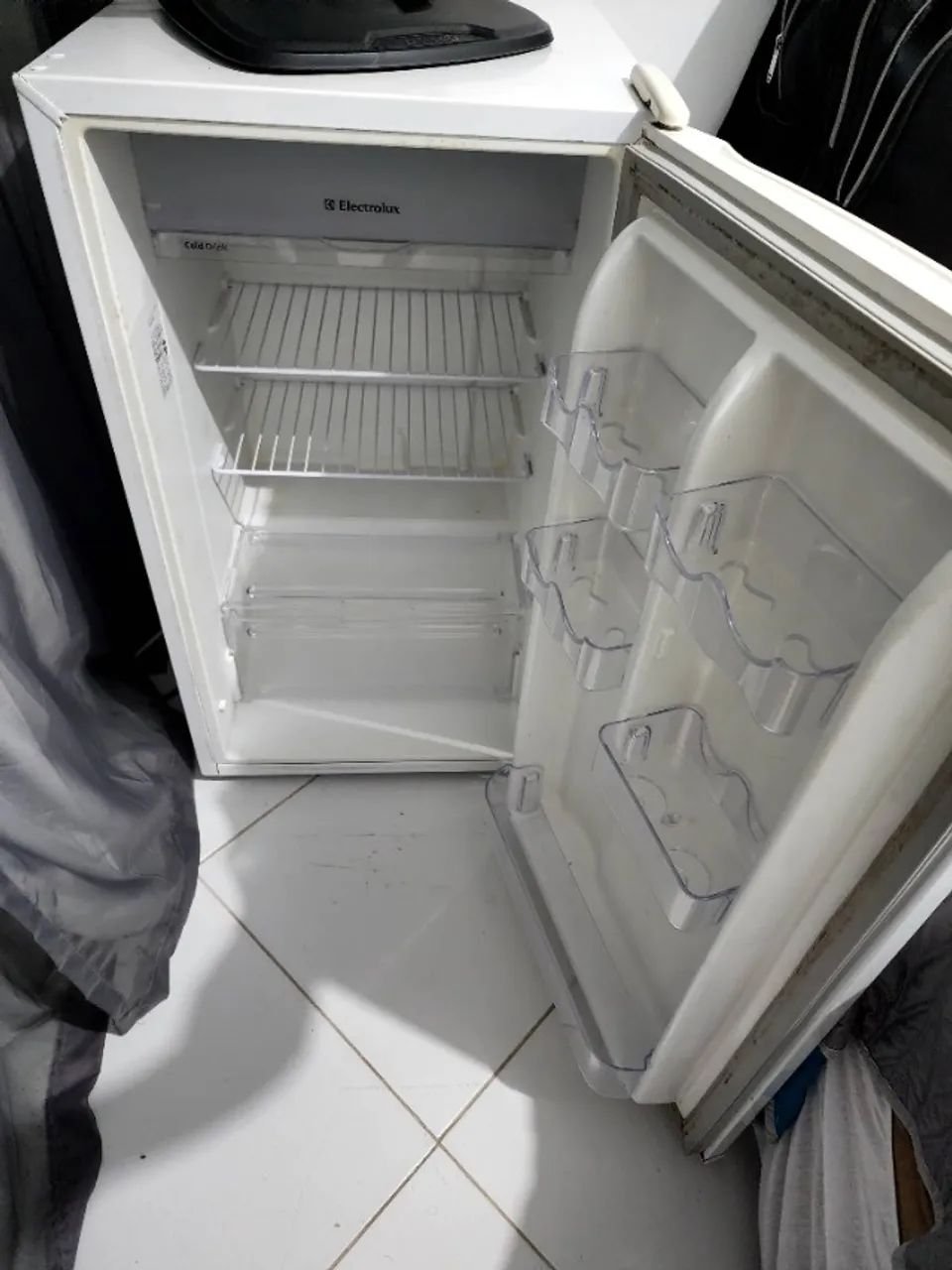 Frigobar Electrolux  - Foto 4