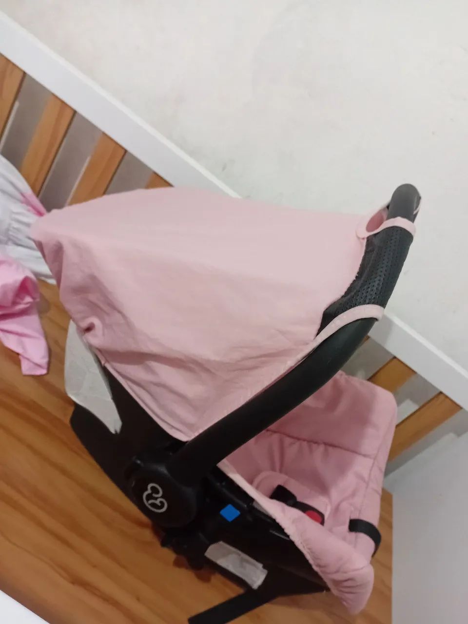 Vende-se Bebê conforto - Foto 2