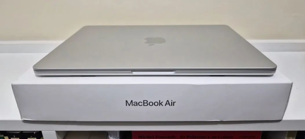 MACBOOK AIR M5 - 16GB/512GB/SILVER - 13 POLEGADAS - Foto 2