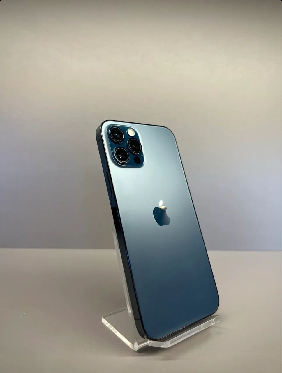 iPhone Apple 12 pro 128 gb azul  - Foto 4