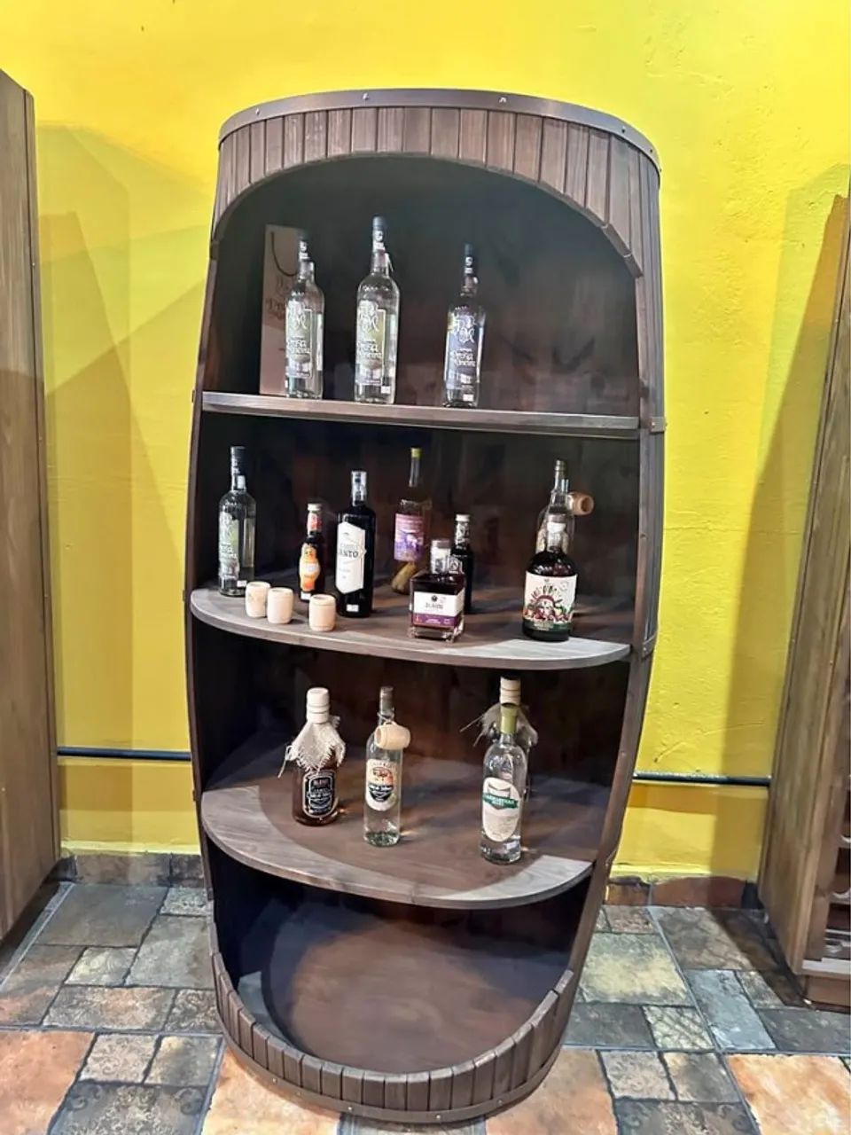 Expositor de produtos em formato de Barril - Foto 3