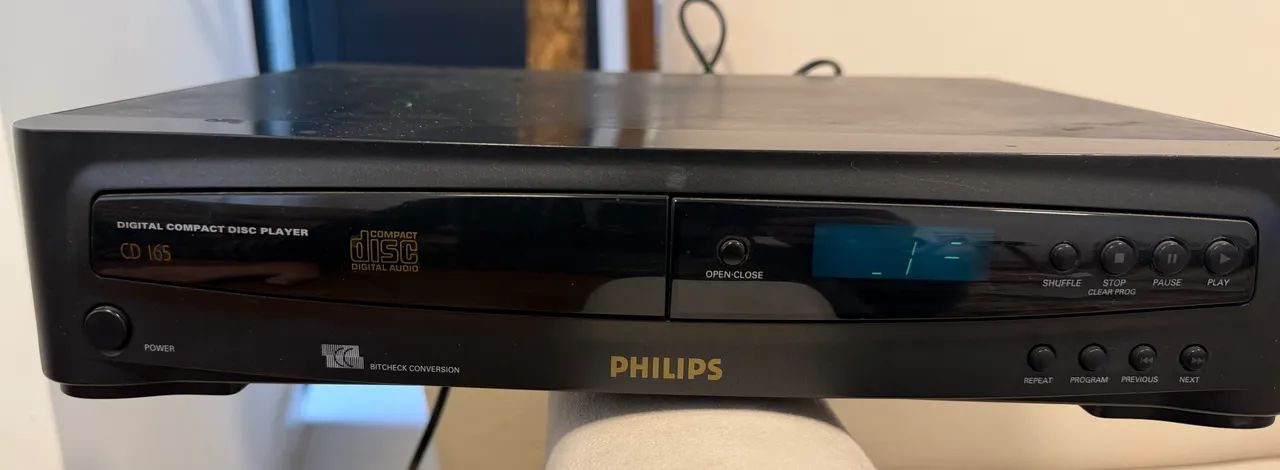CD PLAYER ÁUDIO PHILIPS - CD165