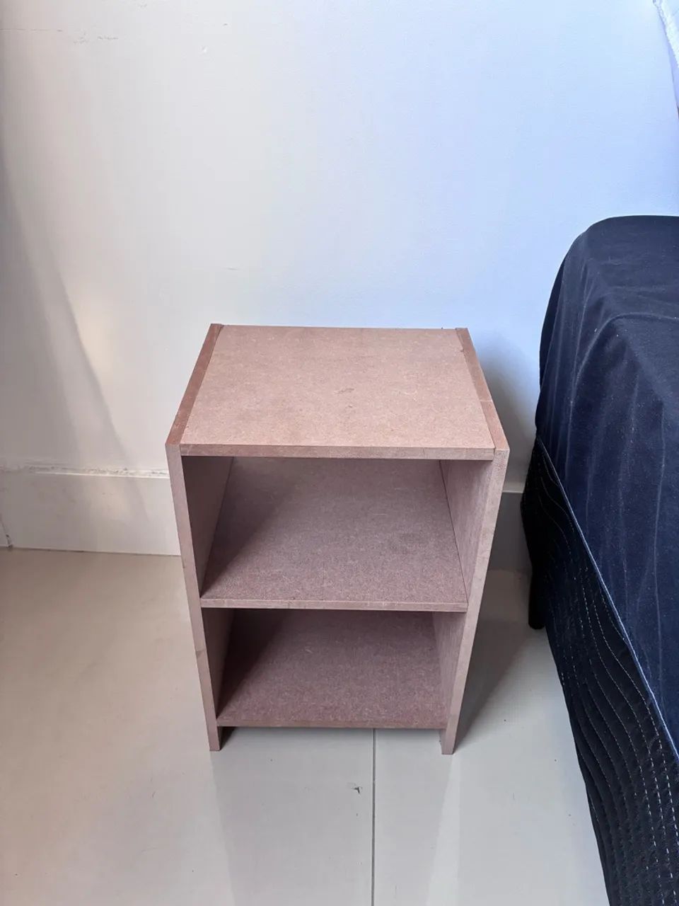 Criado de cabeceira 