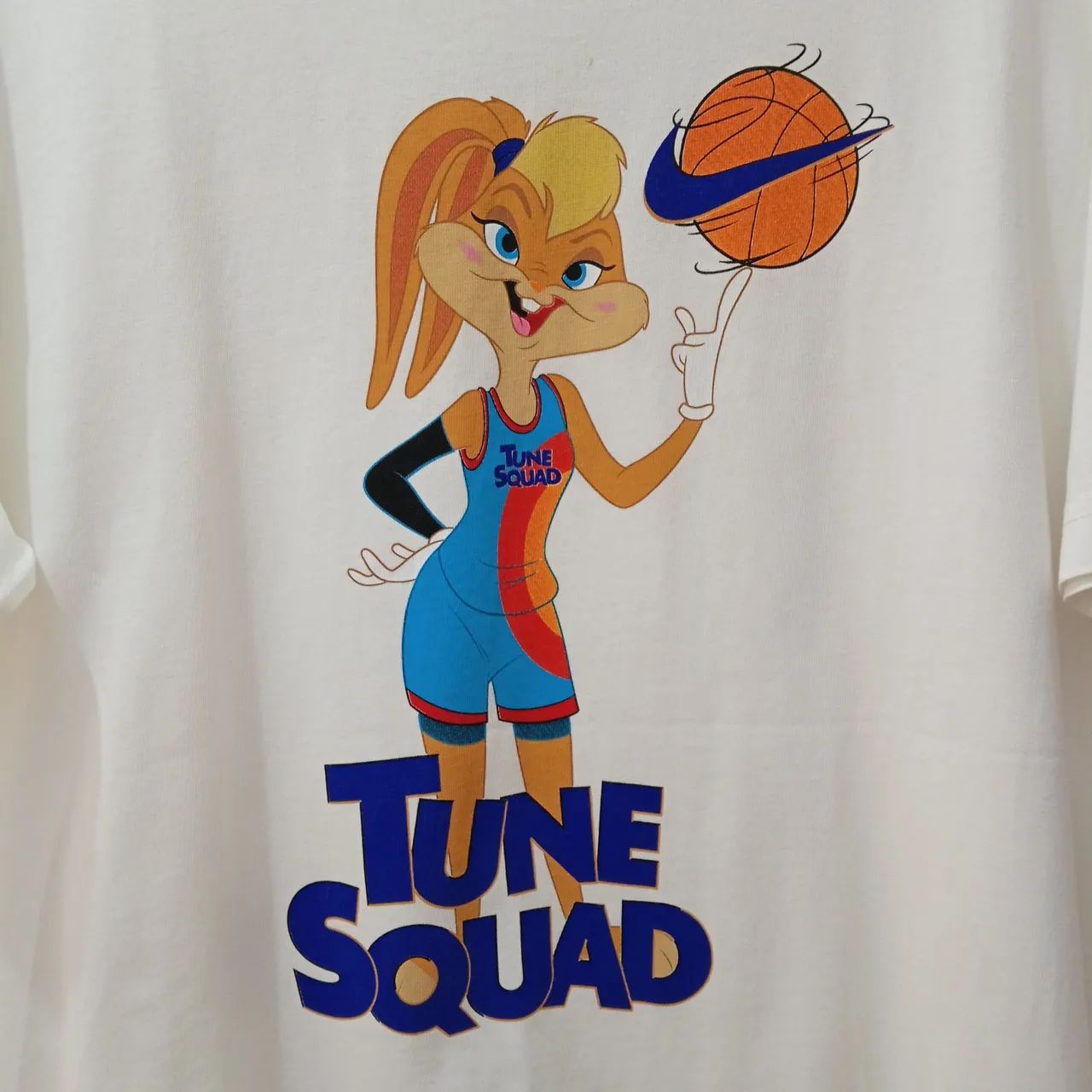 Camiseta Lonney Tunes - Foto 2