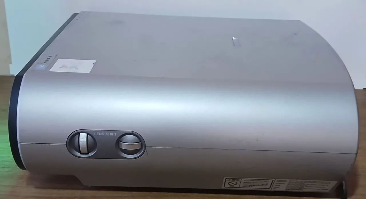 Projetor de vídeo Sony VPL-HS50 - Para Revisão ou Retirada de Peças  - Foto 4