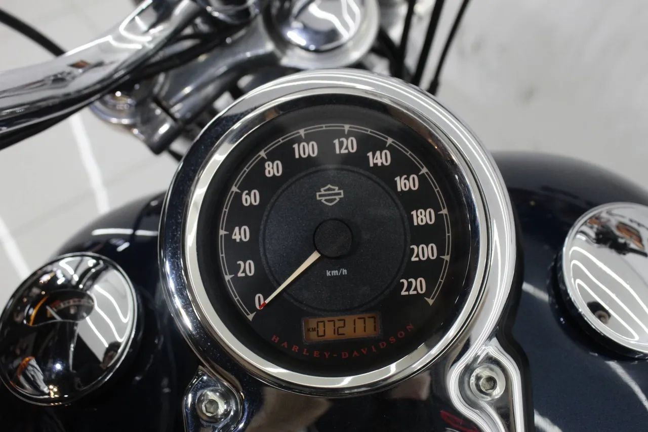 HARLEY-DAVIDSON DYNA SUPER GLIDE CUSTOM - Foto 5