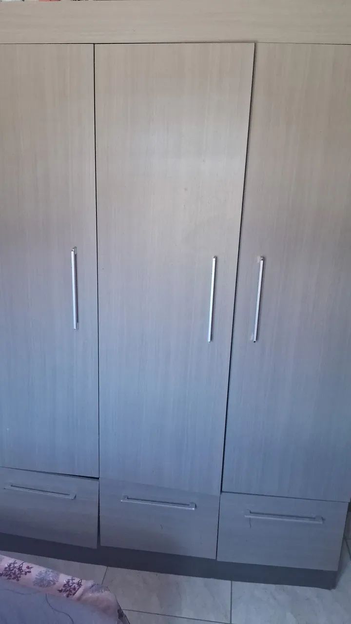 Guarda-roupas