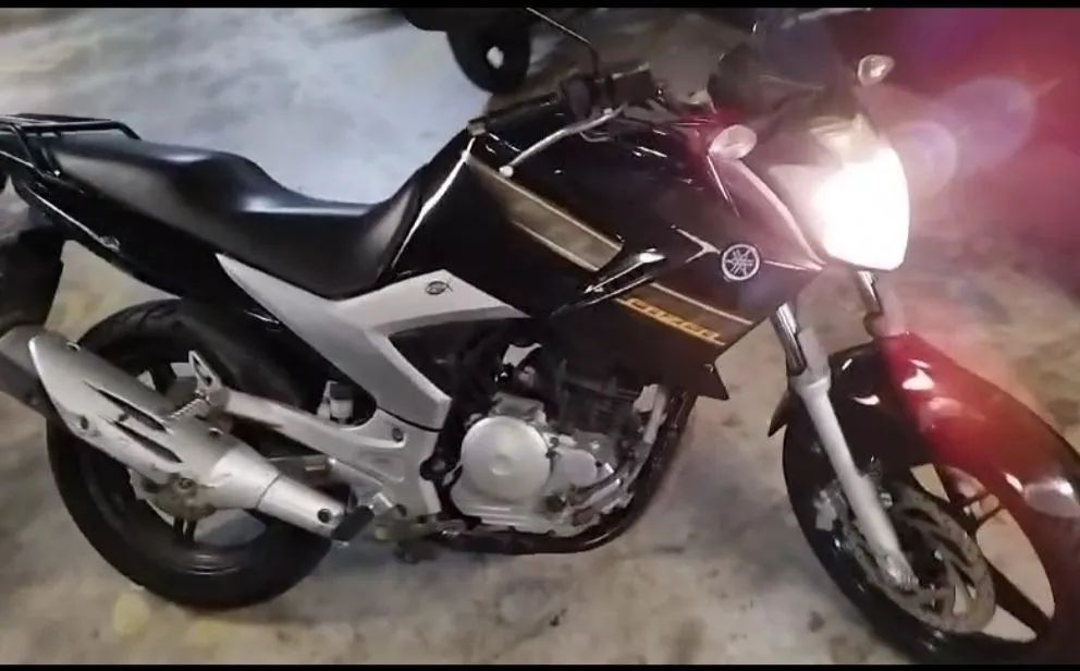 Fazer 250