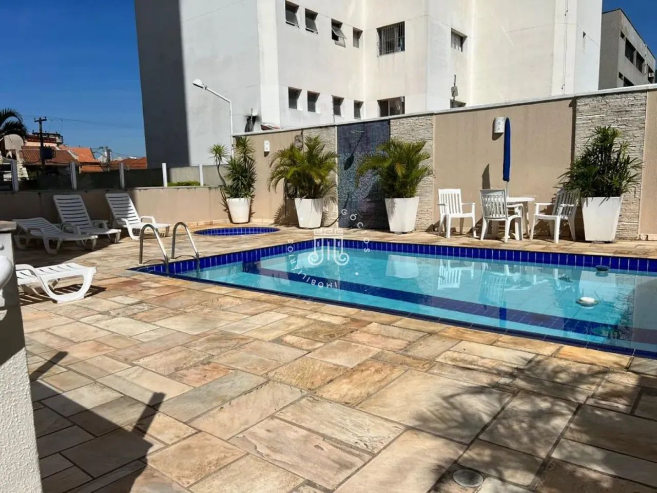 APARTAMENTO PARA VENDA E LOCAÇÃO NO EDIFICIO QUEFREN - JUNDIAÍ/SP.