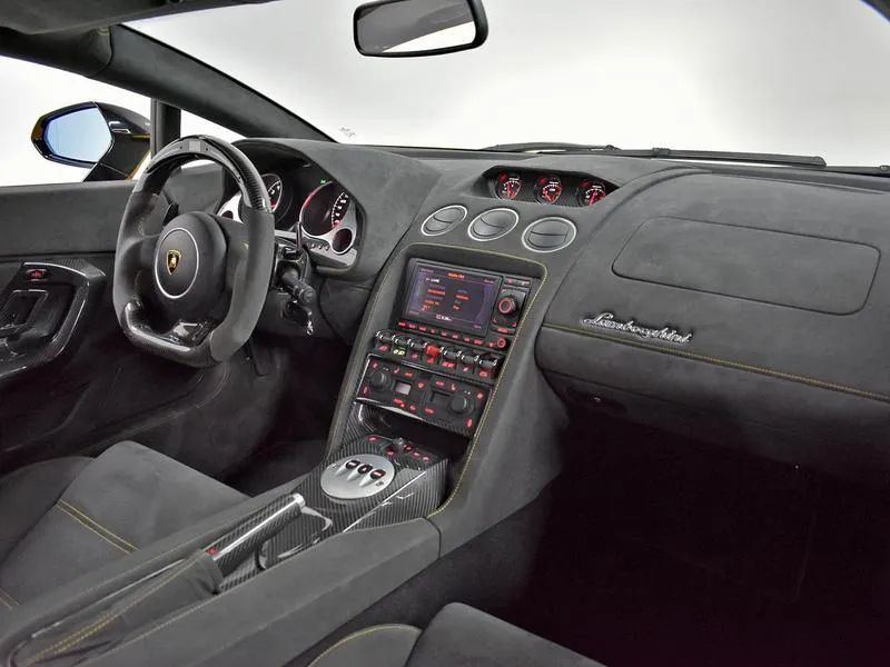 Lamborghini Gallardo Coupe LP560-4, foto 5 de 18