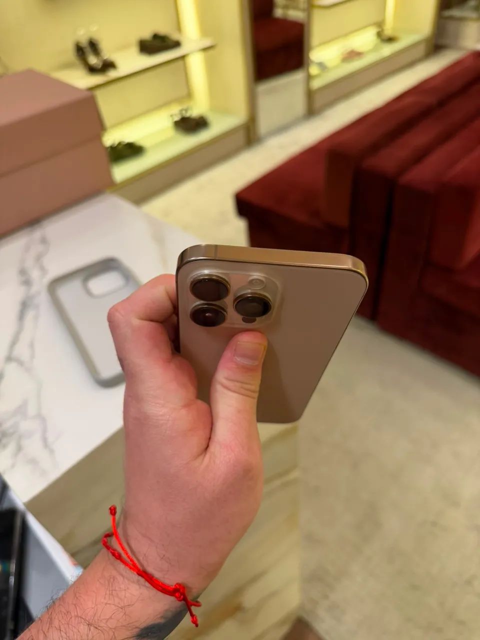 iPhone 16 pro max  - Foto 4