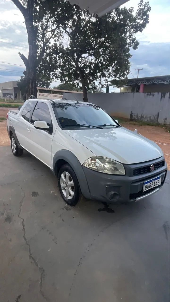 Fiat Strada Freedom 1.4 Flex 8V CD 2020 - Foto 2