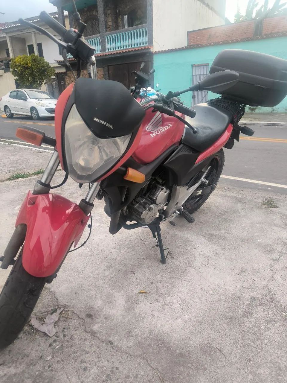 CB 300R Ótimo estado