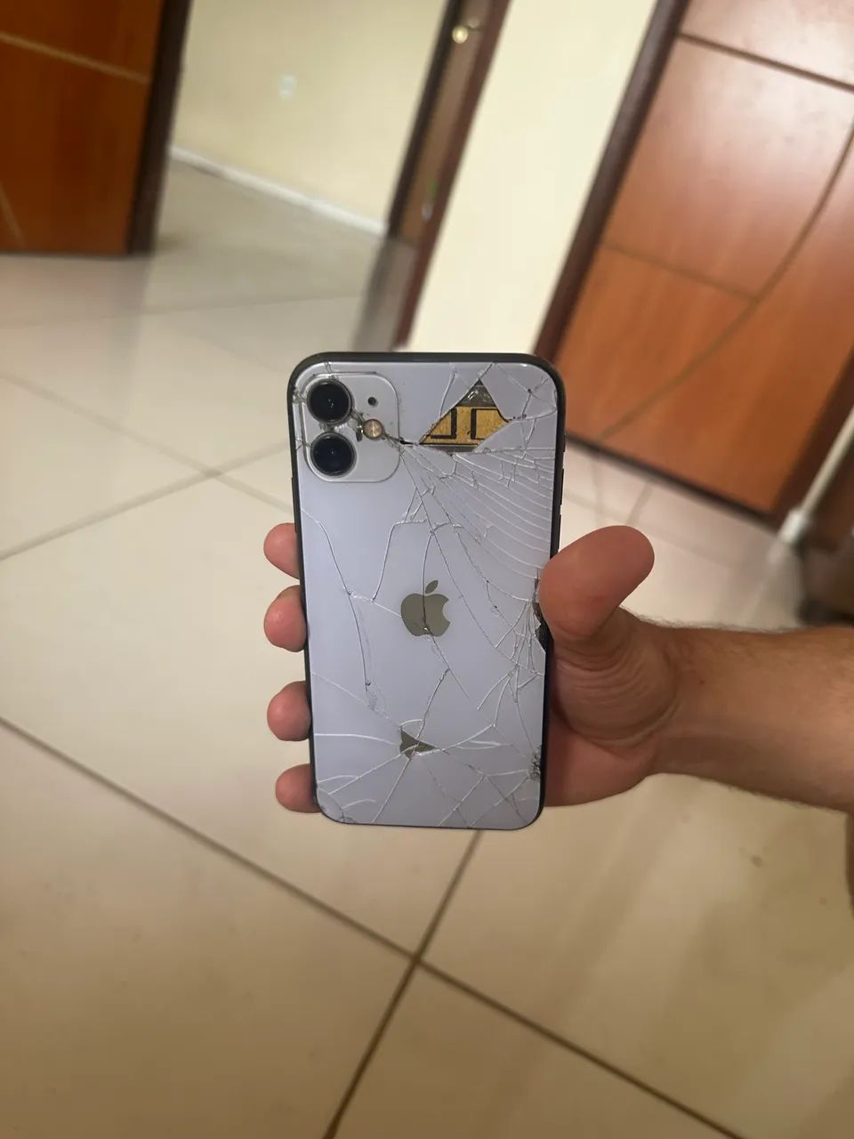 iPhone 11 128 GB leia a descrição  - Foto 2