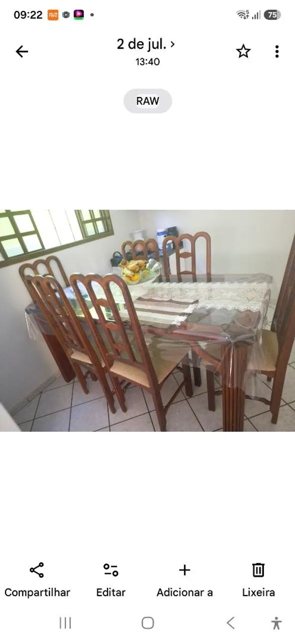 Mesa com 5 cadeiras tanpo de vidro e madeira  - Foto 3