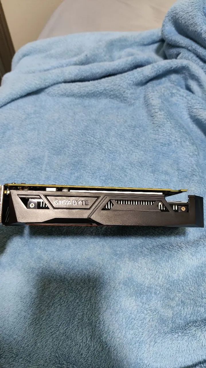 GeForce Nvidea 1050 TI 4GB