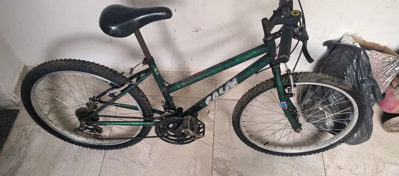 Bicicleta aro 24 com marcha - Foto 5