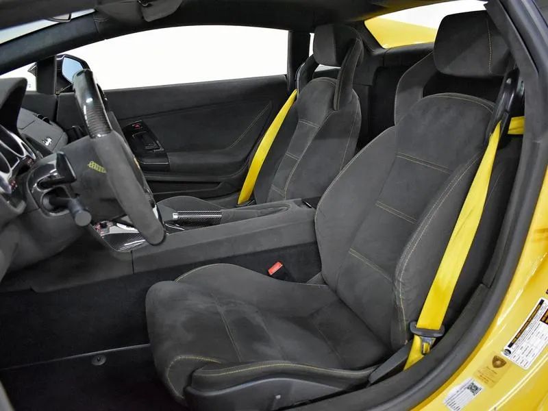 Lamborghini Gallardo Coupe LP560-4, foto 6 de 18