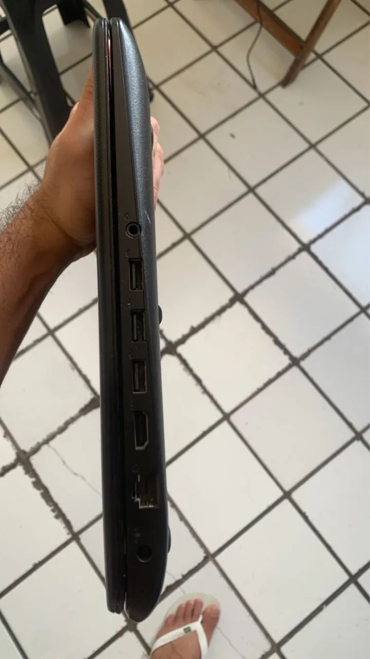 Notebook Samsung - Para retirada de peças (mas ainda funciona)  - Foto 5