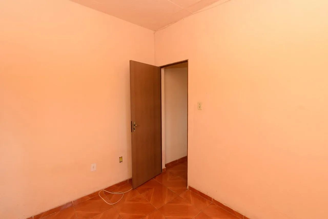 Casa à Venda - California, 8 Quartos, 306 m2 - Foto 5