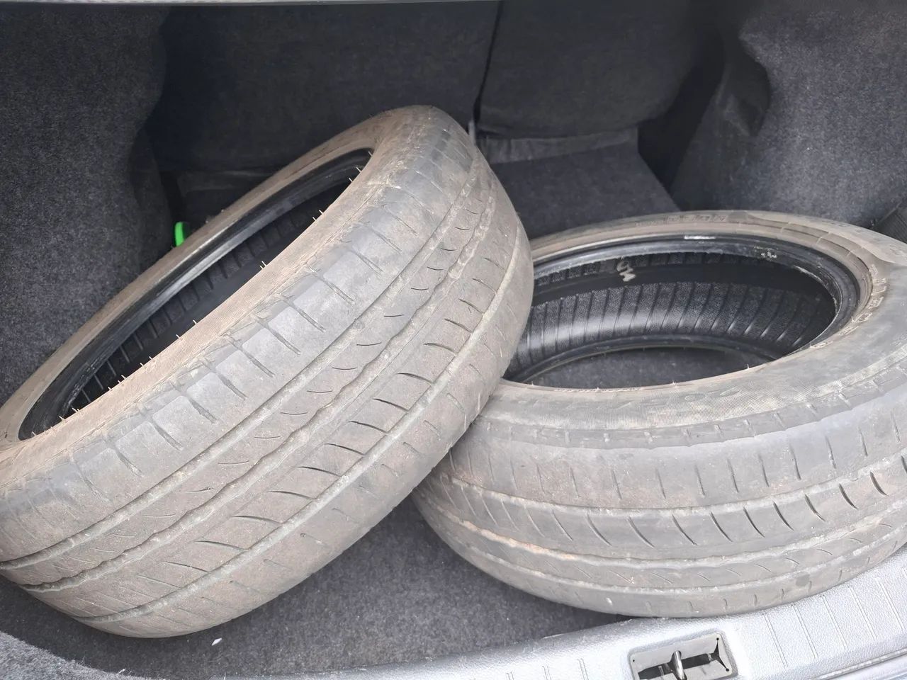 Pneus Pirelli  205-55- R16 - Foto 2