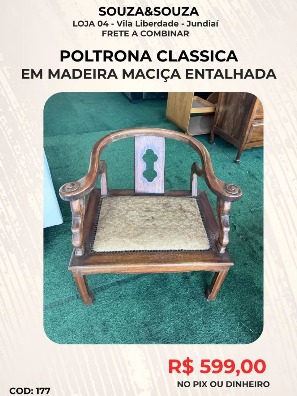 Poltrona Clássica em Madeira Maciça Entalhada