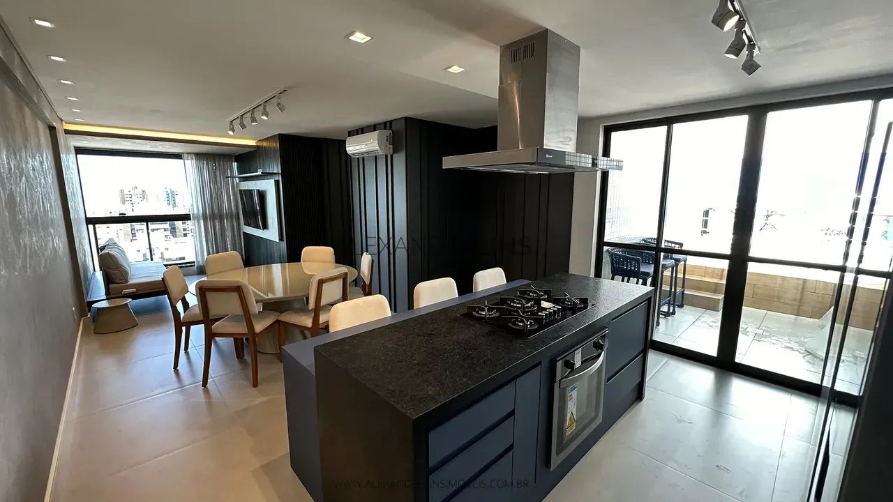 Linda Cobertura Garden com 2 quartos e mobiliado na Ponta Verde
