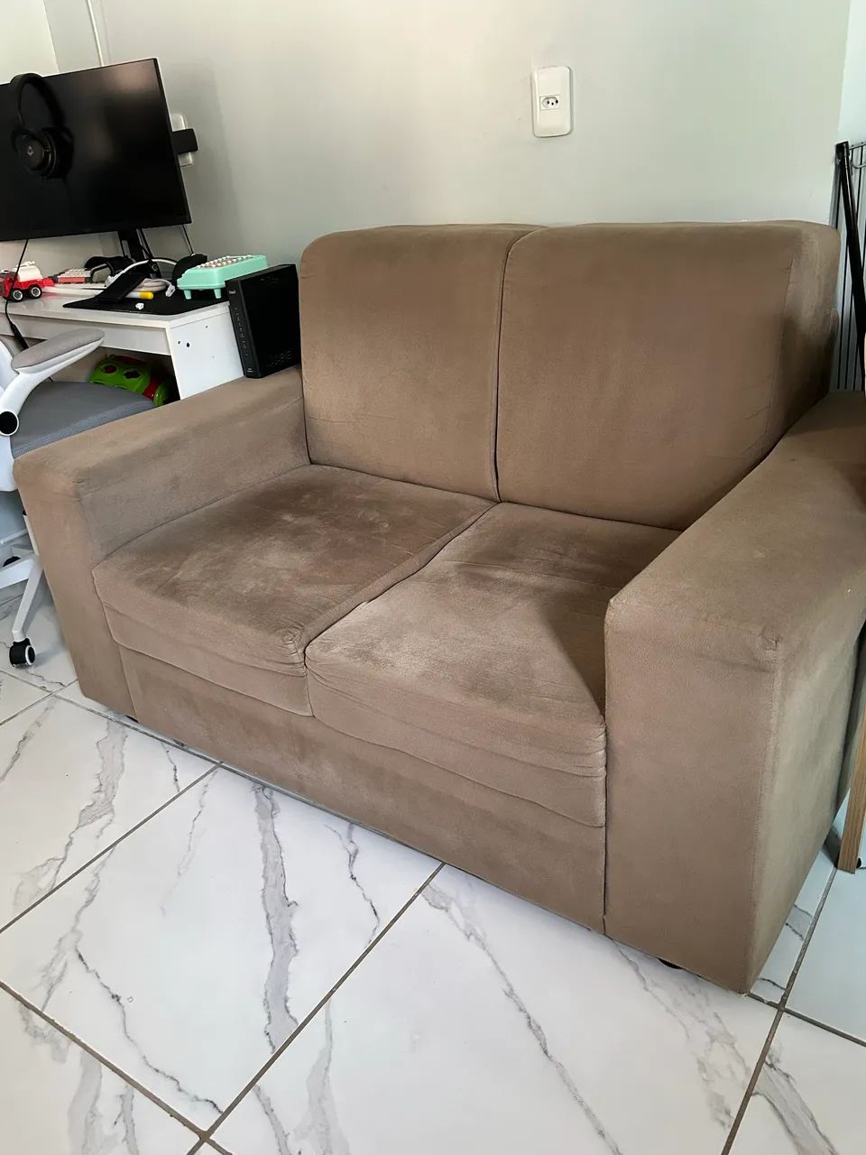 Sofá 2 lugares